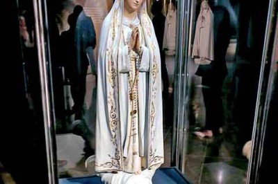 Uma tomografia em réplica de madeira da estátua de Nossa Senhora de Fátima, realizada no Hospital HM Málaga, na Espanha, identificou uma cápsula “secreta” dentro da imagem. 
 -  (crédito:  Reprodução Facebook)