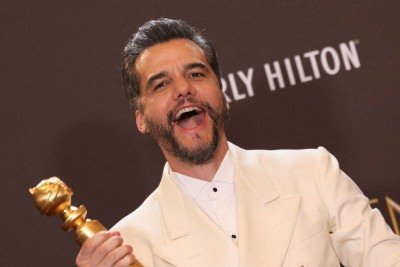 Wagner Moura, vencedor do Globo de Ouro, celebra mais uma conquista em sua trajetória internacional. -  (crédito: Etienne Laurent / AFP)