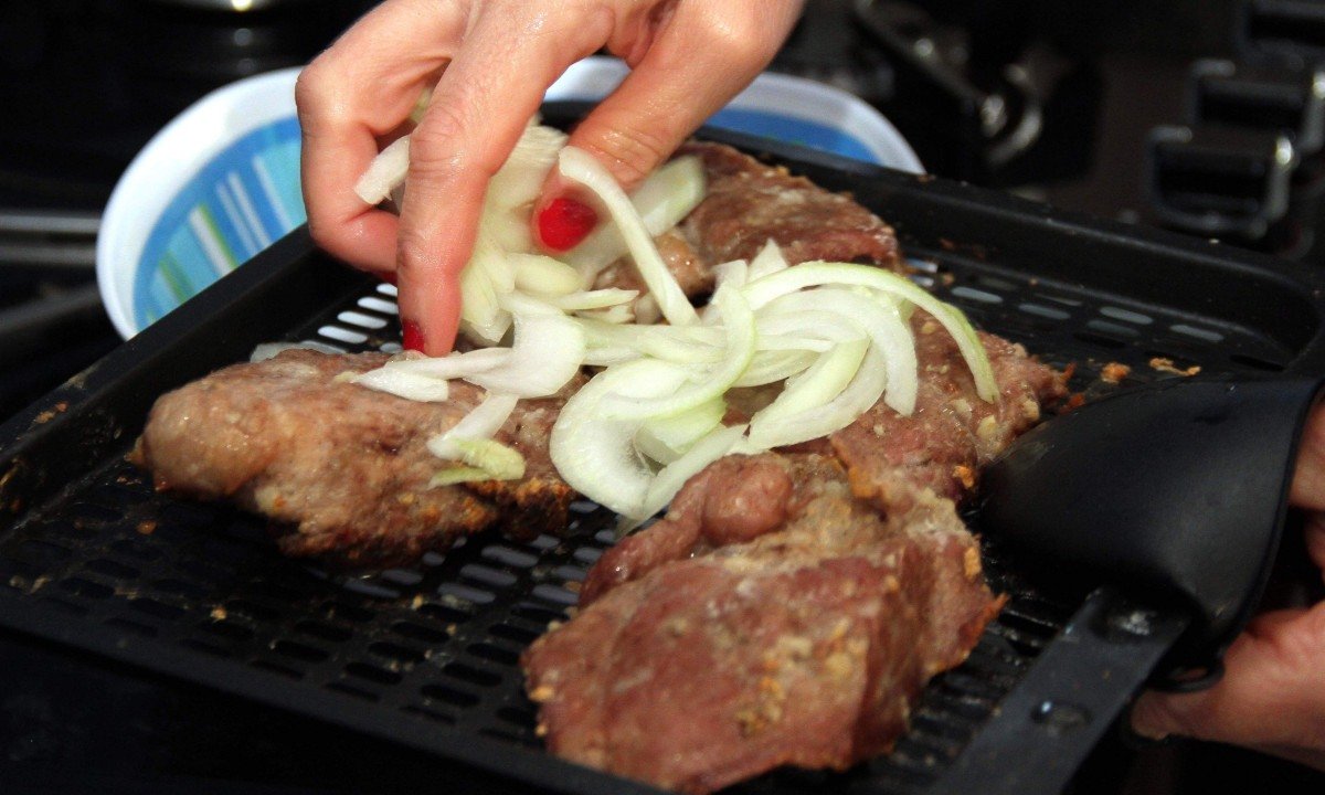Airfryer domina: as receitas mais buscadas pelos brasileiros em 2025 - Jair Amaral/EM/D.A Press