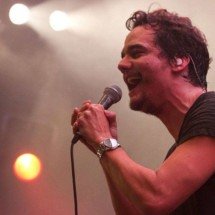 Wagner Moura é vocalista em banda de rock e já cantou com o Legião Urbana - Marcos Hermes/Divulgação