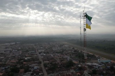 Uma comunidade de imigrantes japoneses tem contribuído para que uma cidade da Amazônia se torne referência mundial na agricultura. -  (crédito: Reprodução/BBC)