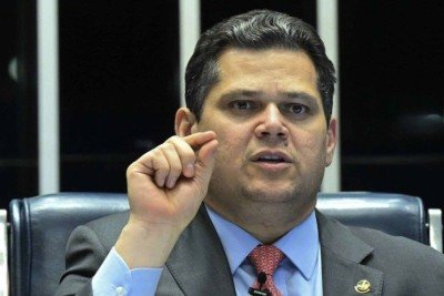 Alcolumbre não deve demorar a pautar veto de Lula ao PL da Dosimetria -  (crédito: Platobr Politica)