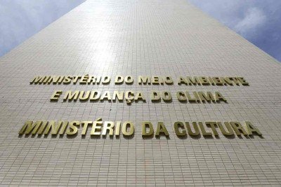 Fachada do MMA, Minist&eacute;rio do Meio Ambiente e Mudan&ccedil;a de Clima e Minist&eacute;rio da Cultura  -  (crédito: Marcelo Camargo/Ag&ecirc;ncia Brasil)