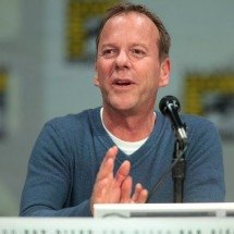 Acusado de agredir motorista, astro de ’24 Horas’ Kiefer Sutherland é preso em Los Angeles - Flickr - Gage Skidmore