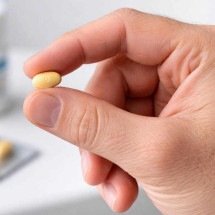 Quando o farmacêutico vira confidente de clientes de tadalafila - imagem gerada por inteligência artificial/Acervo Estado de Minas