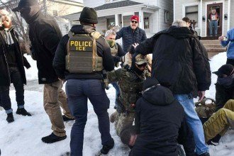 Agentes federais dos EUA matam a tiros mais uma pessoa em Minneapolis
