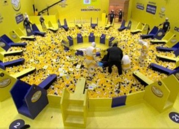 O acidente chamou a atenção do público e dos outros participantes -  (crédito: Globo/Reprodução)