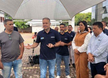 O ministro dos Transportes, Renan Filho, se reuniu com instrutores na manhã desta quarta-feira (14/1) -  (crédito: Edésio Ferreira/EM/DA Press)