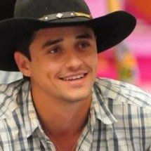Campeão histórico do BBB, Fael leva vida longe da fama - Divulgação
