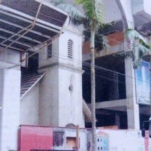 Igrejinha resiste entre arranha-céus no metro quadrado mais valorizado do Brasil - Divulgação/Capela da Paz/ND