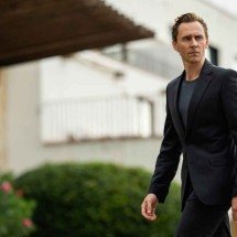 ‘O gerente da noite’ é série de suspense que vale a pena - Prime Video/Divulgação