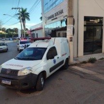 Ambulância é furtada em frente a hospital de cidade mineira - PM/divulgação