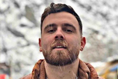 Desde quinta-feira, 8 de janeiro, registram-se protestos sem precedentes contra o governo do Irã -  (crédito: Getty Images)