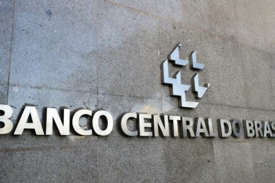 O Banco Central do Brasil informou que ainda há cerca de R$ 10 bilhões esquecidos em instituições financeiras por brasileiros que não fizeram o resgate. -  (crédito: Marcello Casal Jr/Agência Brasil)