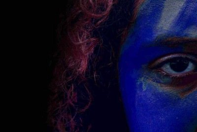 O espetáculo 'Mancha', voltado ao público infantil e que tematiza a poluição dos oceanos, estreia amanhã, no Centro Cultural Banco do Brasil  -  (crédito: Babiola Produções/Divulgação)