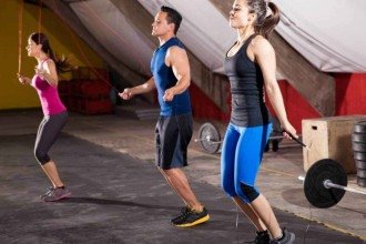 Pular corda: o exercício simples que traz grandes benefícios à saúde