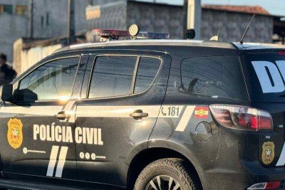 Homem foi morto depois de uma troca de tiros com a polícia de Santa Catarina -  (crédito: PCSC)