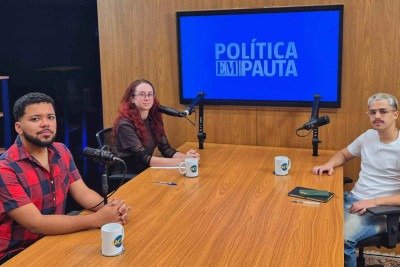 Repórteres Denys Lacerda, Silvia Pires e Andrei Megre, da editoria de política do Estado de Minas, analisam as movimentações da última semana na política mineira e nacional -  (crédito: Jair Amaral/EM/D.A Press)