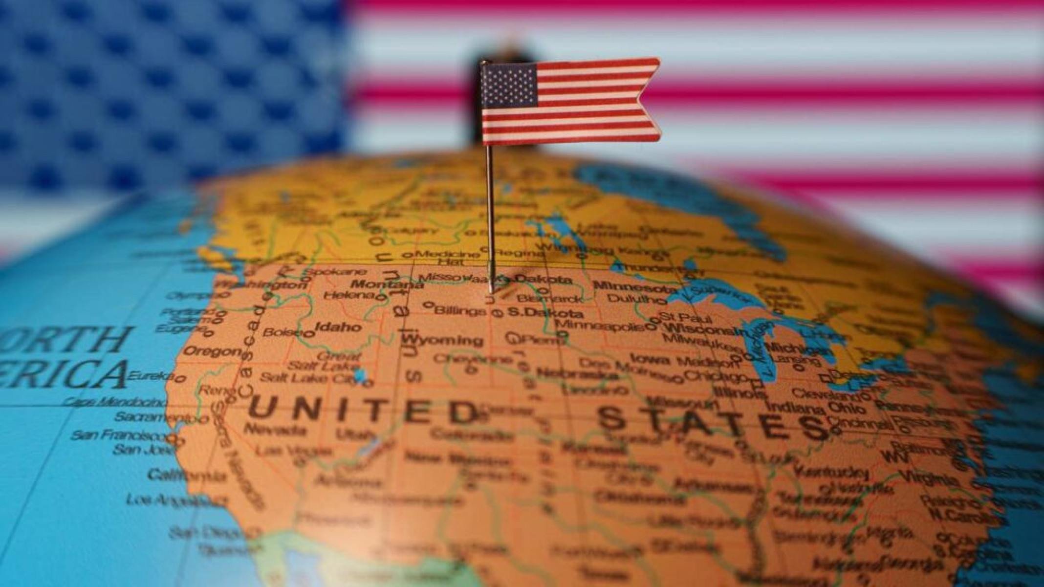 News e Trump: como a emissora se alinha ao presidente - Portal Giro 10