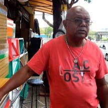 Cl&aacute;udio Augusto da Silva, dono de um ponto de compra e venda na Rua  Doutor &Aacute;lvaro Camargo, diz que houve melhora, mas n&atilde;o &eacute; o suficiente