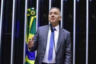 Aguinaldo some das redes de sobrinho pré-candidato ao governo da Paraíba