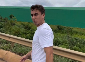 'Não é um gesto de vaidade. Não é espetáculo. É um ato de consciência, de amor ao Brasil e de compromisso com a liberdade', escreveu -  (crédito: Reprodução/Nikolas Ferreira)