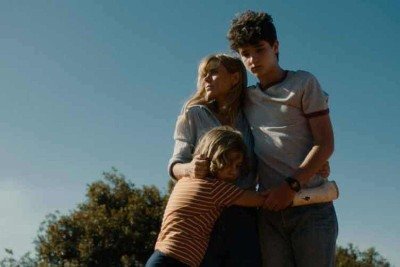 A exibi&ccedil;&atilde;o do longa "Pequenas criaturas", de Anne Pinheiro Guimar&atilde;es, estrelado por Carolina Dieckmann, ter&aacute; a presen&ccedil;a da atriz Let&iacute;cia Sabatella, que integra o elenco -  (crédito: bananeira filmes/Divulga&ccedil;&atilde;o)