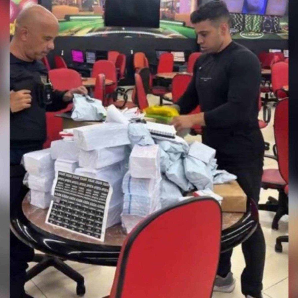 De tornozeleira eletrônica , Gabriel Monteiro faz  operao  com PM do RJ