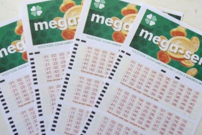 Mega-Sena 2962 acumula e vai a R$ 55 milh&otilde;es -  (crédito: Reprodu&ccedil;&atilde;o)