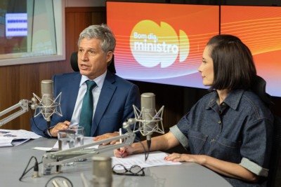 Ministro do Desenvolvimento Agrário e Agricultura Familiar, Paulo Teixeira, no programa 'Bom dia, Ministro'     -  (crédito: Vitor Vasconcelos / Secom-PR)