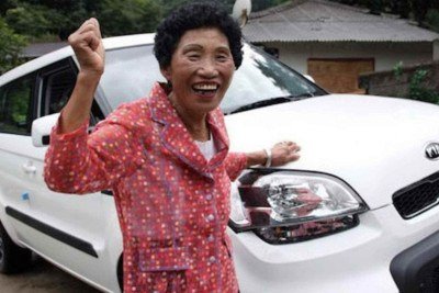 Idosa levou 961 tentativas para passar em exame teórico e outras 10 para ser aprovada nas provas práticas de direção -  (crédito: Reprodução)