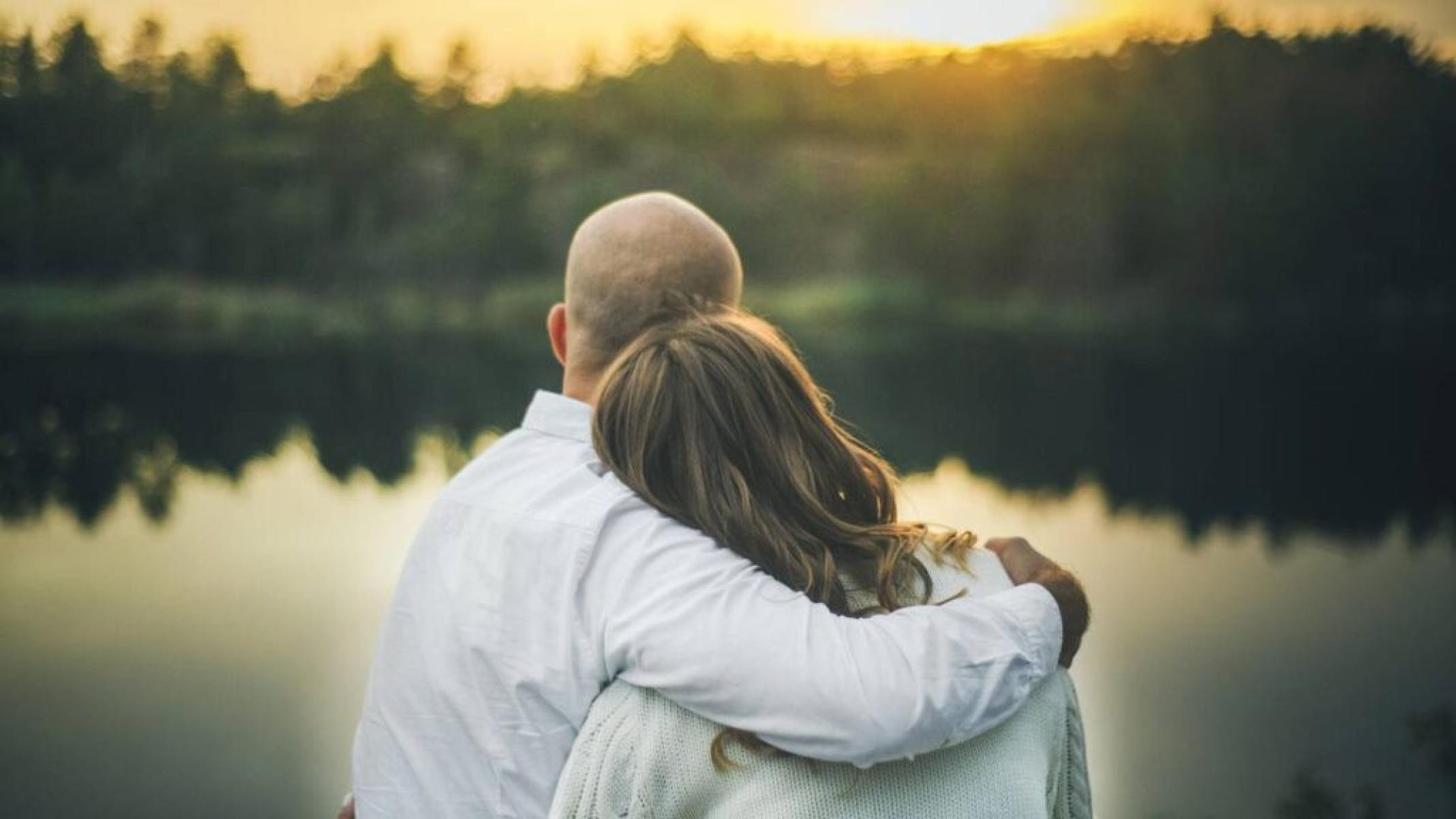Como um careca deve se proteger do sol intenso - Portal Giro 10