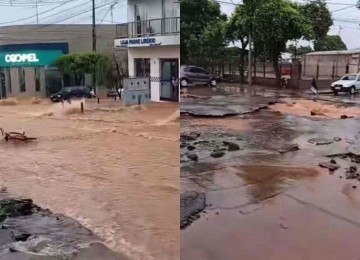 Ruas de Pompéu (MG) sofreram estragos devido a forte chuva que atingiu a cidade nessa terça-feira (20/1) -  (crédito: Reprodução/Redes sociais)