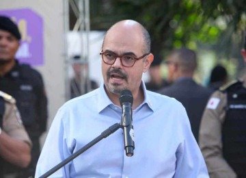 O vice-governador Mateus Simões é pré-candidato ao governo de Minas pelo PSD -  (crédito: EDÉSIO FERREIRA/EM/D.A.PRESS)