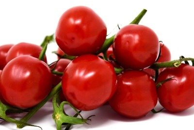 <p>O tomate é um dos ingredientes mais presentes na alimentação cotidiana, aparecendo em saladas, molhos, refogados e pratos prontos. Rico em licopeno, vitaminas e compostos antioxidantes, ele combina sabor, praticidade e valor nutricional.</p>
 -  (crédito: Pixabay)