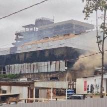 Incêndio atinge motel quando 25 quartos estavam ocupados em BH - Jair Amaral/EM/D.A.Press