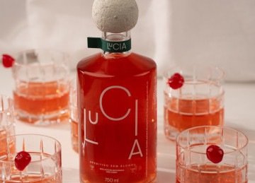 Desenvolvida por mixologistas, a LUCIA entrega complexidade tanto no aroma quanto no paladar -  (crédito: LUCIA/Divulga&ccedil;&atilde;o)