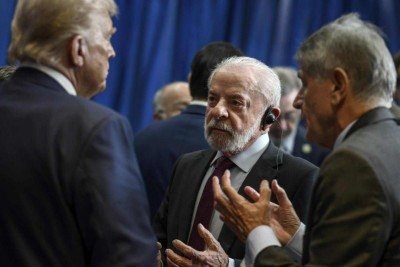 Do tarifaço a ameaças à Groenlândia, governo Lula vê ‘modo ideal’ para reagir a Trump -  (crédito: Platobr Internacional)