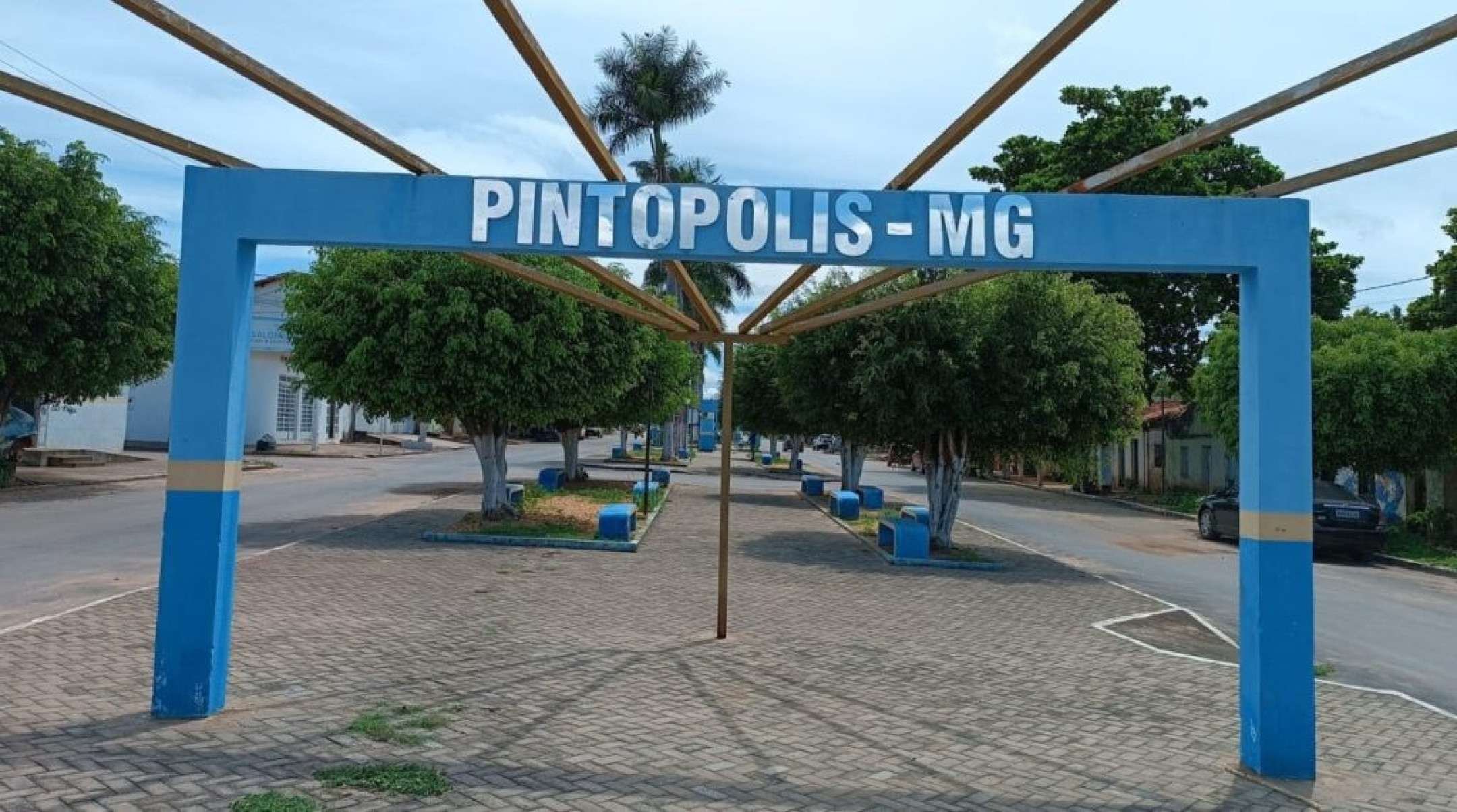 Conheça Pintópolis, em Minas: pequena no tamanho, gigante no charme - Portal Giro 10