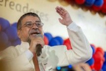 Quaquá contraria petistas e diz, sobre disputa no Rio, que vaidade deve ficar de lado