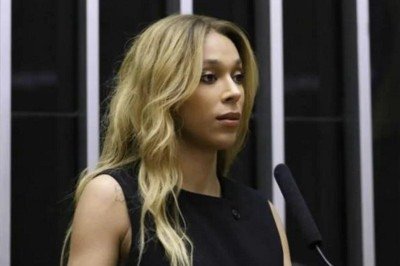 Para a deputada, essa é uma responsabilidade que também recai sobre todos os outros políticos que acompanhavam a caminhada e os próprios manifestantes -  (crédito: kayo Magalhães/Câmara dos Deputados)