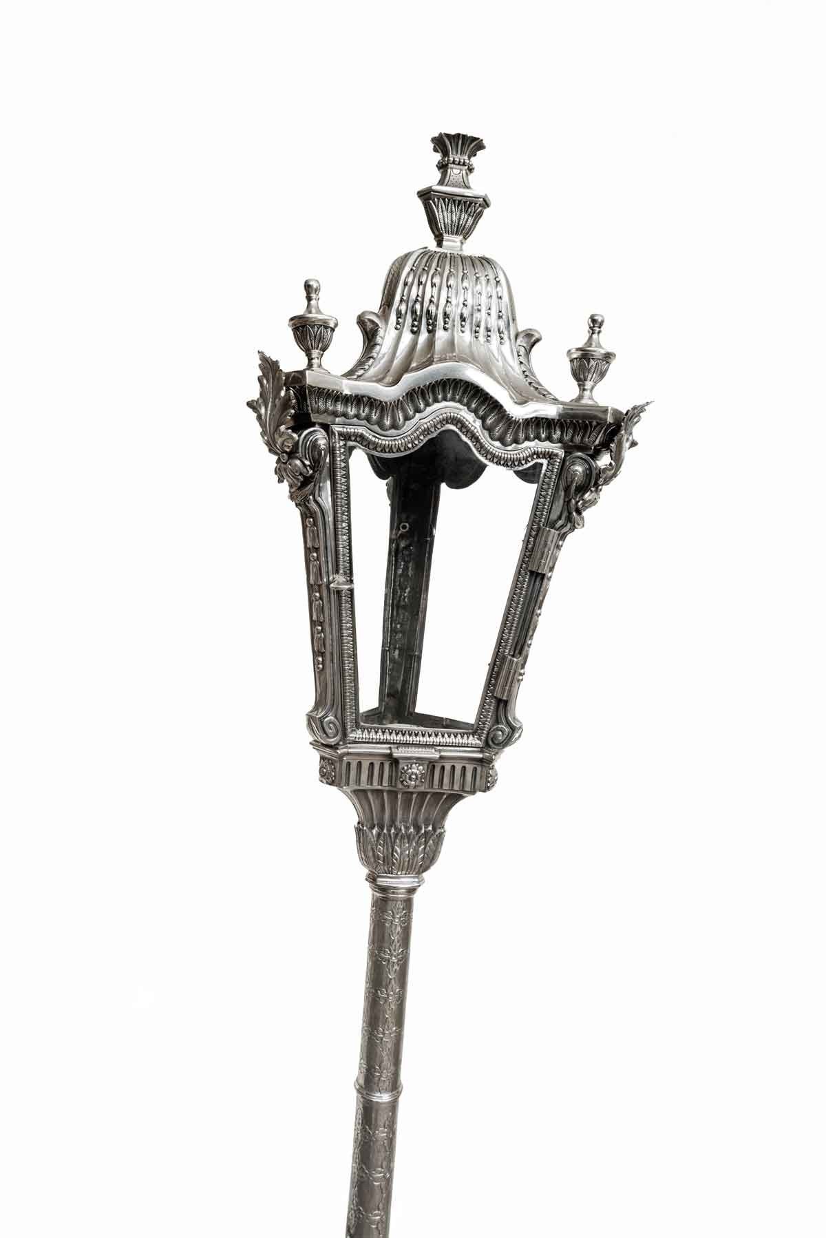 C&aacute;lice lit&uacute;rgico em estilo rococ&oacute; e lanterna usada em prociss&otilde;es integram o acervo do Museu da Inconfid&ecirc;ncia e podem ser vistos at&eacute; 29 de mar&ccedil;o