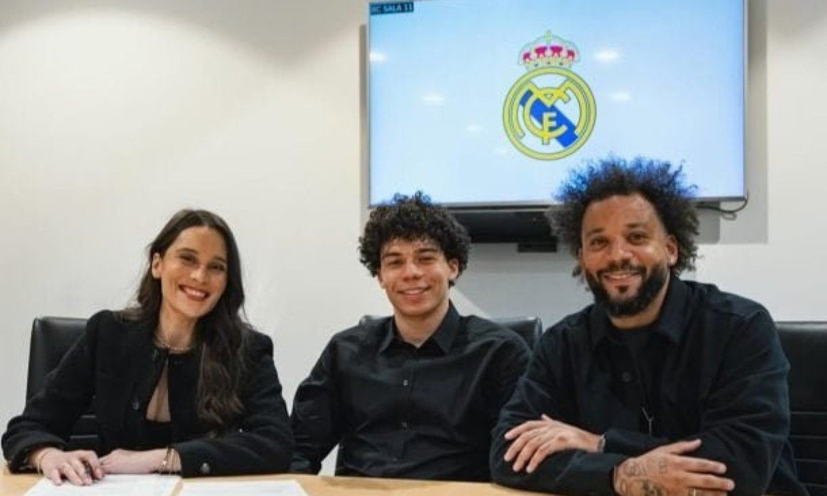 Enzo Alves, filho de Marcelo, assina 1º contrato profissional com o Real Madrid -  (crédito: No Ataque Internacional)