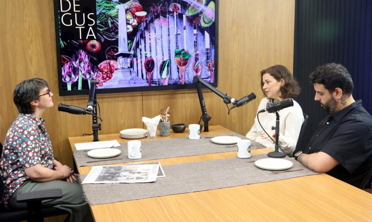 Na entrevista ao podcast Degusta, os chefs Carolina Elias e Pedro Stussi confirmaram que o bar Ri&uacute; abrir&aacute; no m&ecirc;s que vem