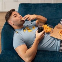 Gula: vontade de comer ou compulsão alimentar? Saiba a diferença - FreePik