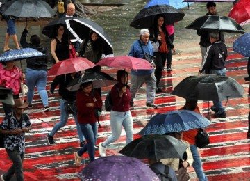 Minas tem 530 municípios sob alerta de chuvas intensas nesta segunda-feira (26) -  (crédito: Jair Amaral/EM/D.A Press)