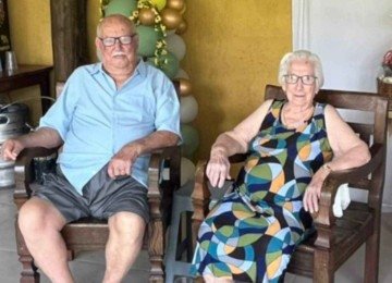 Paulo Huller e Ernestina Walter Huller completaram 100 anos de idade e 78 de casamento -  (crédito: Redes sociais)