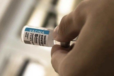 Covid: em 2025, foram registradas 1,7 mil mortes ap&oacute;s infec&ccedil;&atilde;o da doen&ccedil;a -  (crédito: Raquel Portugal/FioCruz)