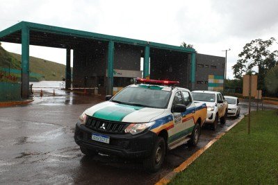 Rompimento de dique em barragem da Vale deixa moradores apreensivos        -  (crédito:  Edesio Ferreira/EM)