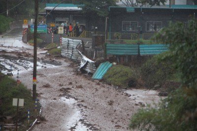 Rompimento de estrutura na barragem da Vale Mina da Viga -  (crédito:  Edesio Ferreira/EM)